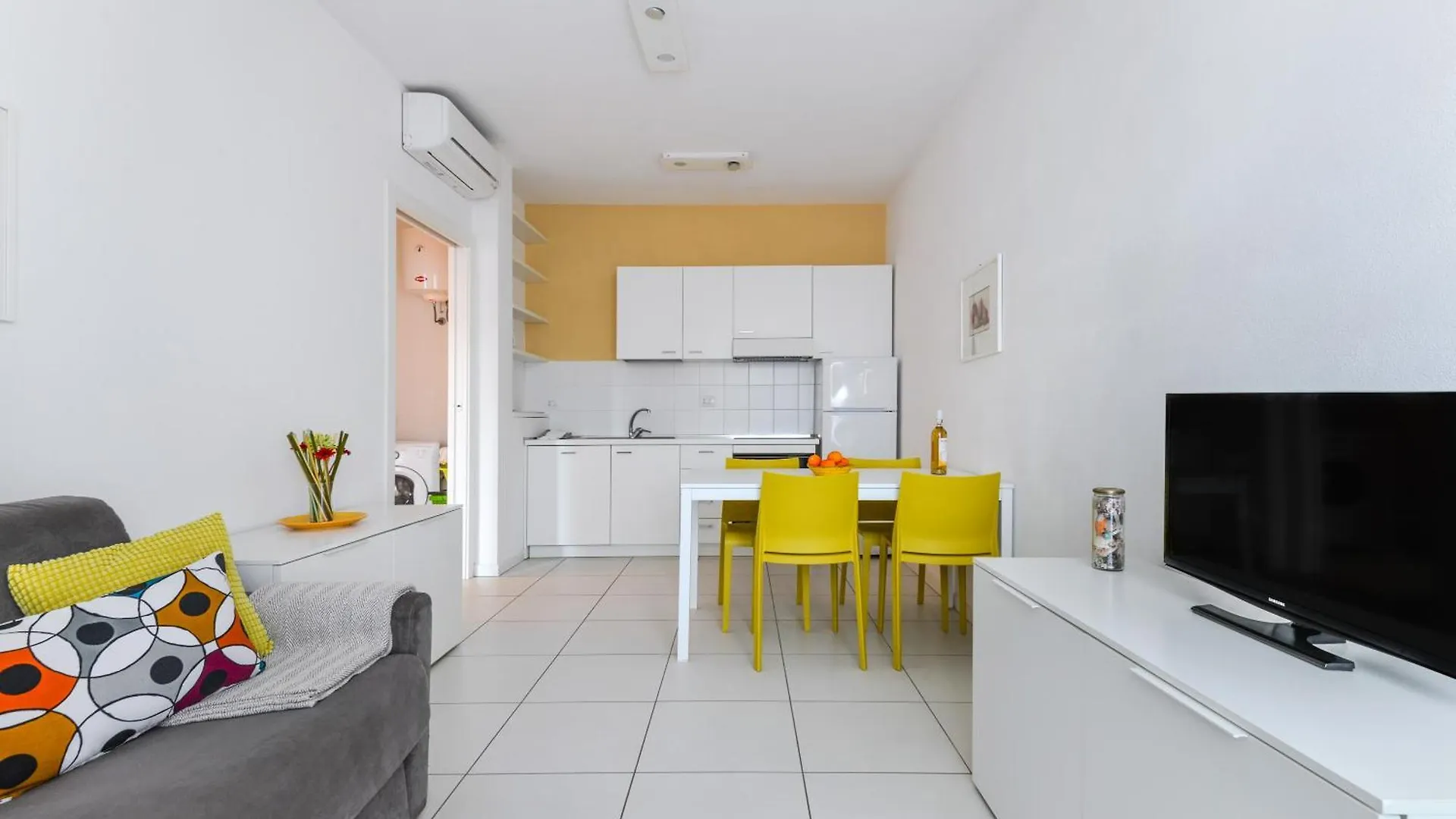 Mimi Apartment Capoliveri  Italy